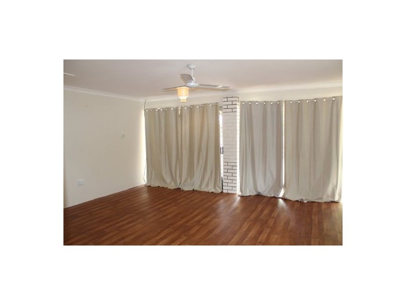 1 Kemp Street, Bucasia QLD 4750