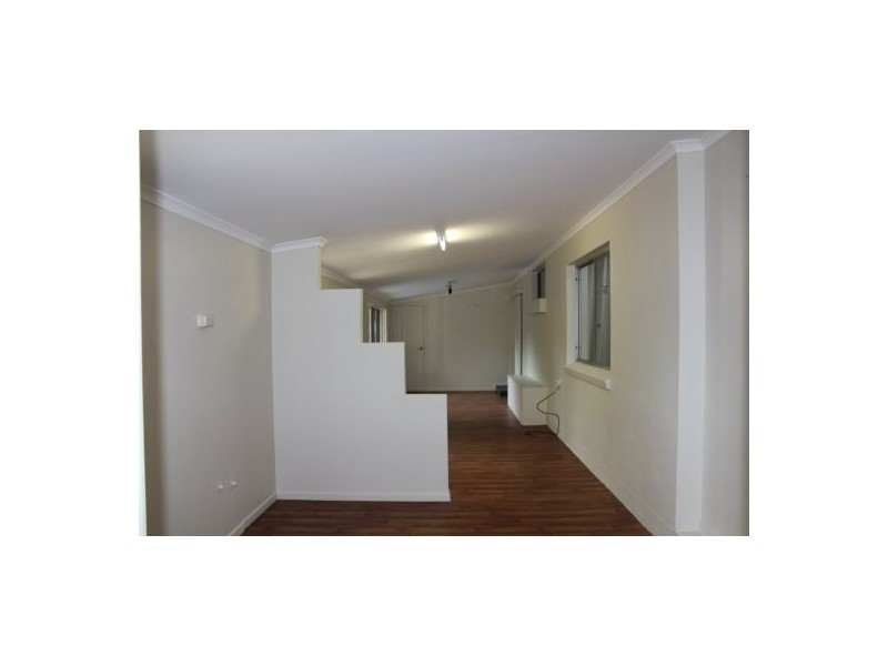 1 Kemp Street, Bucasia QLD 4750