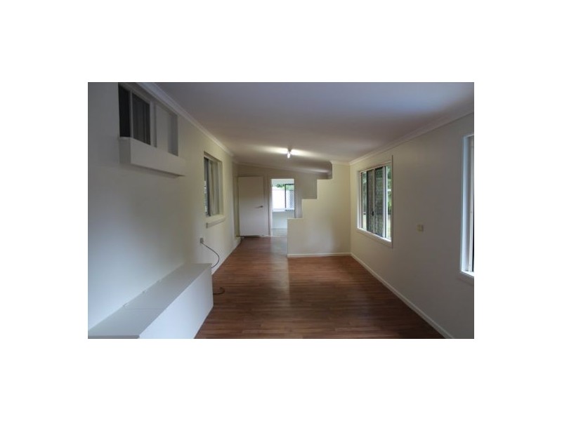 1 Kemp Street, Bucasia QLD 4750