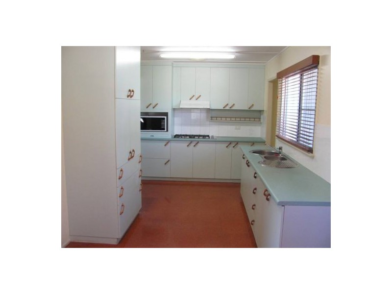 29 Magpie Street, Slade Point QLD 4740