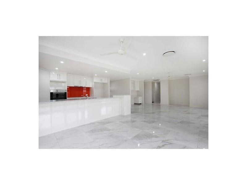 27 Kennys Road, Marian QLD 4753