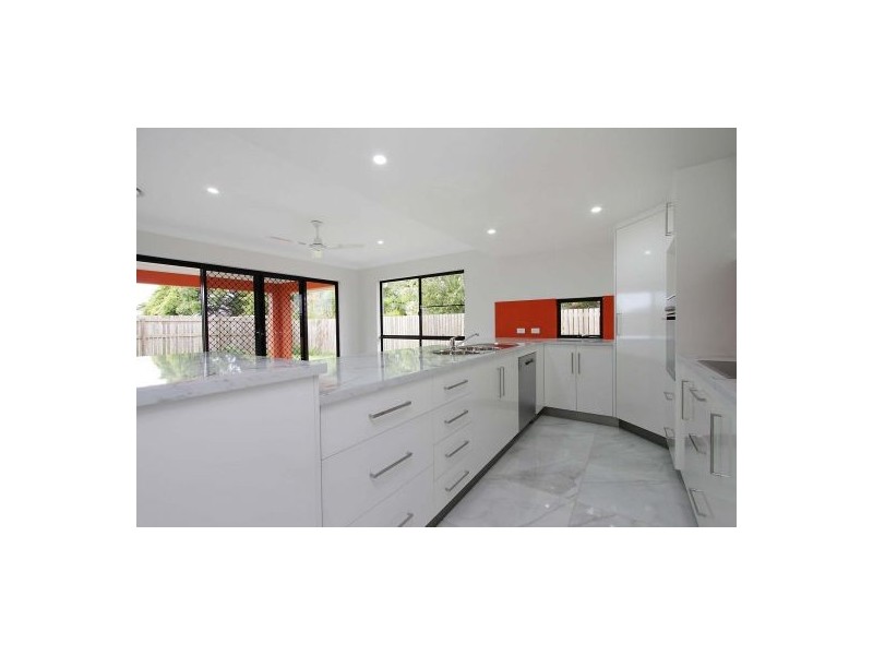 27 Kennys Road, Marian QLD 4753