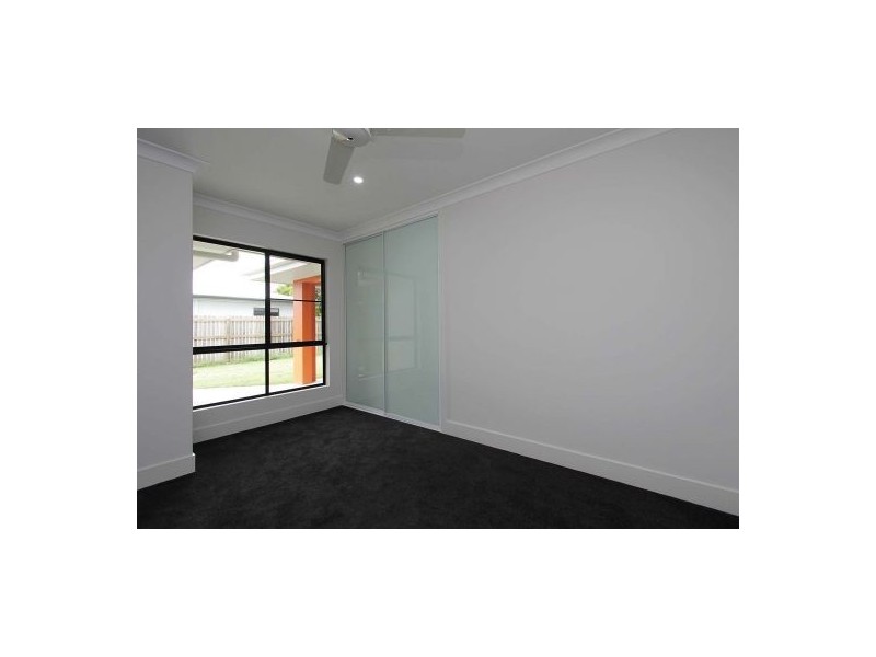 27 Kennys Road, Marian QLD 4753