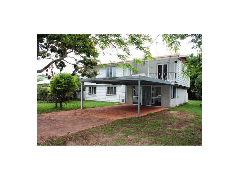 17 Swift Street, Slade Point QLD 4740