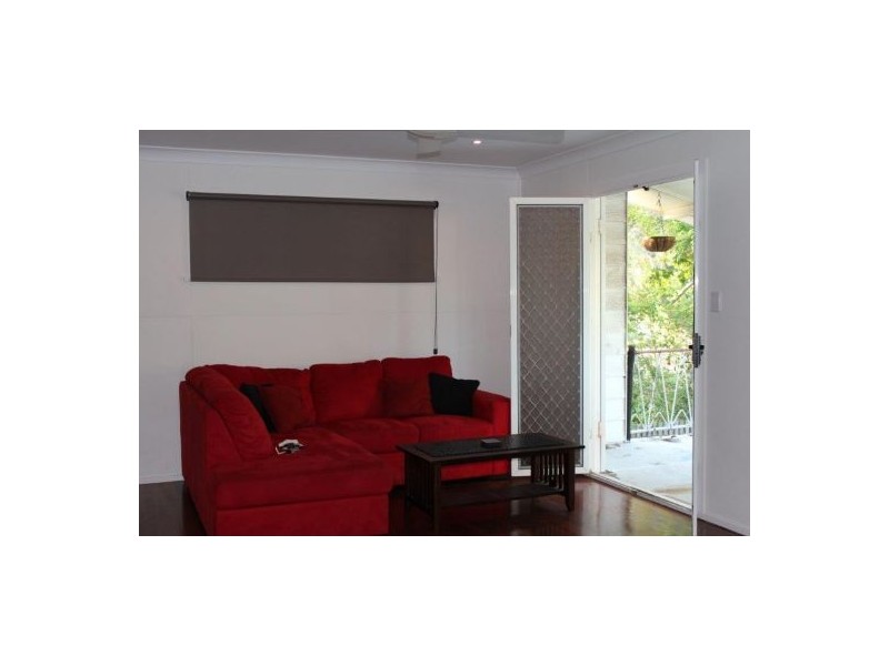 17 Swift Street, Slade Point QLD 4740