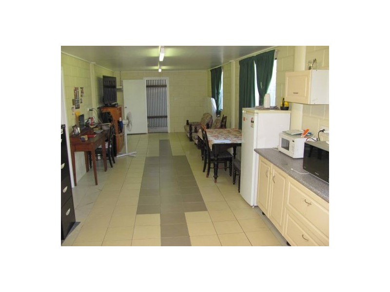 15a Harbour Road, North Mackay QLD 4740