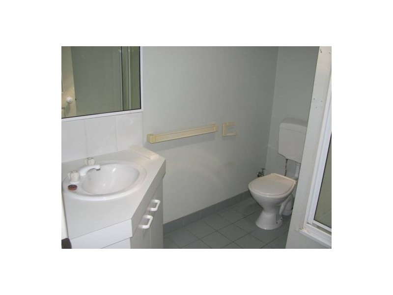 3/281 Bridge Road, West Mackay QLD 4740