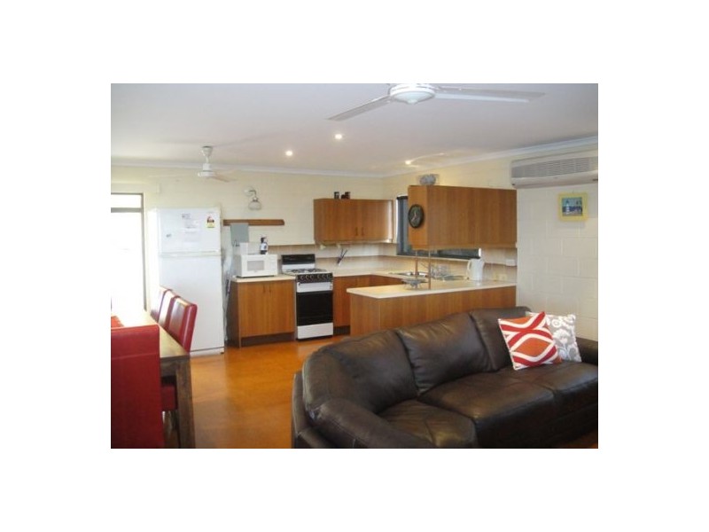 Dingo Beach QLD 4800