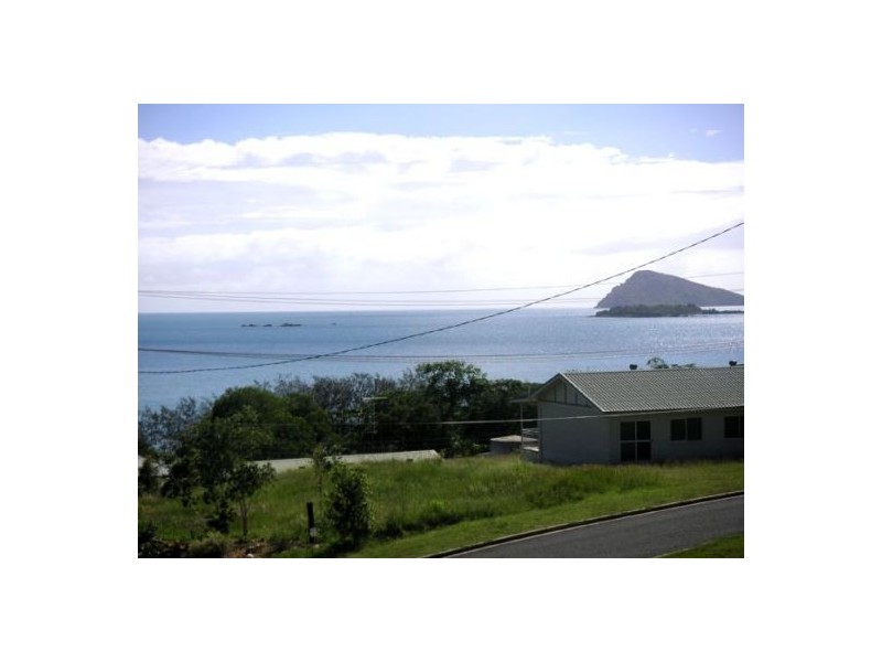 Dingo Beach QLD 4800