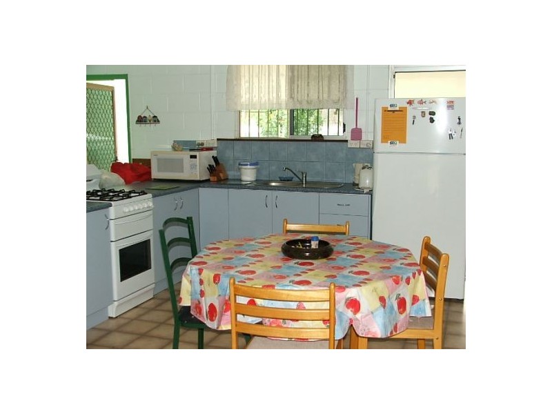 Dingo Beach QLD 4800