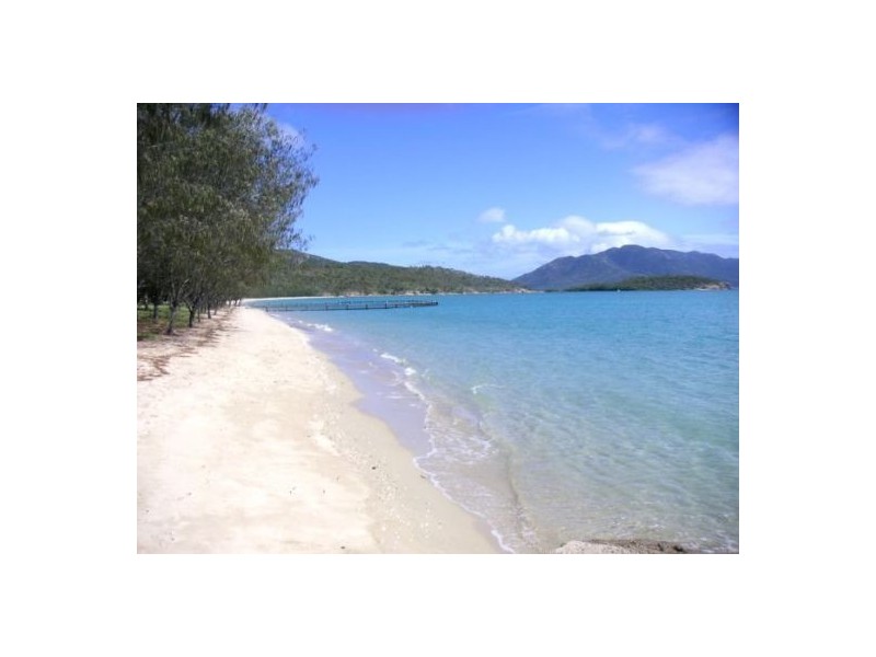 Dingo Beach QLD 4800