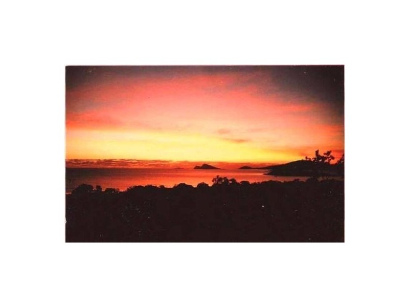18 Roseric Crescent, Hideaway Bay QLD 4800