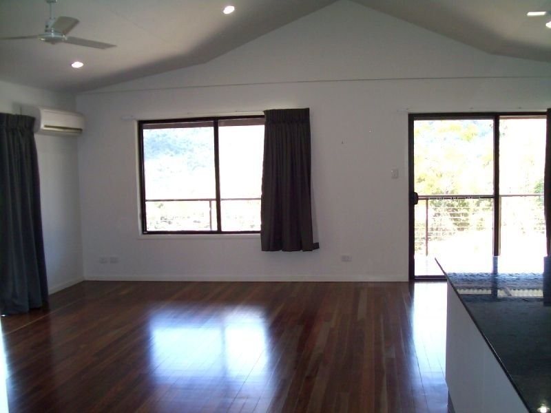 8A Curlew Court, Jubilee Pocket QLD 4802