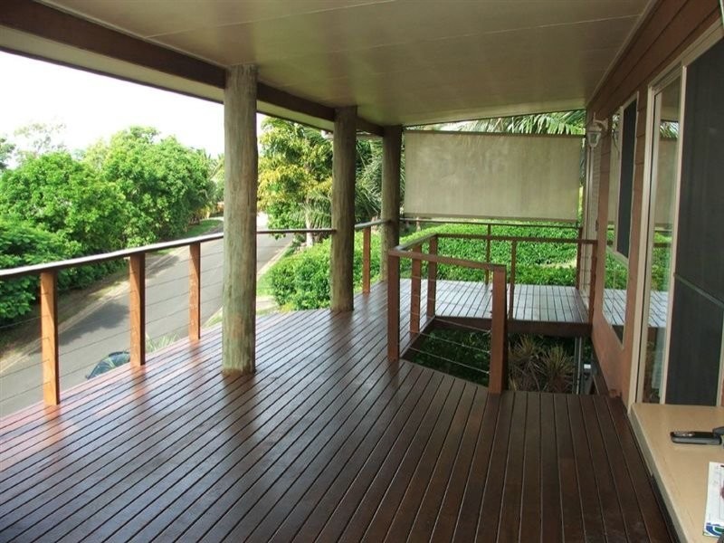 5 South Molle Blv, Cannonvale QLD 4802