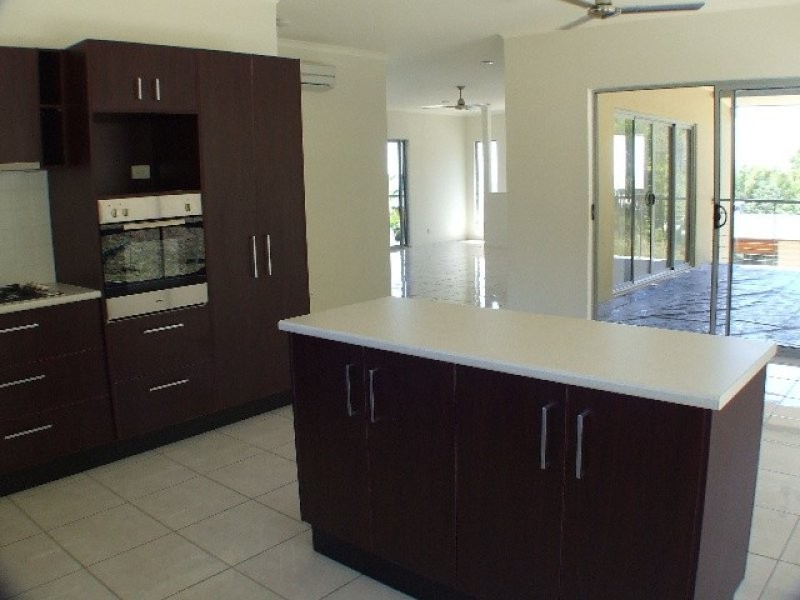 53 Eshelby Drive, Cannonvale QLD 4802