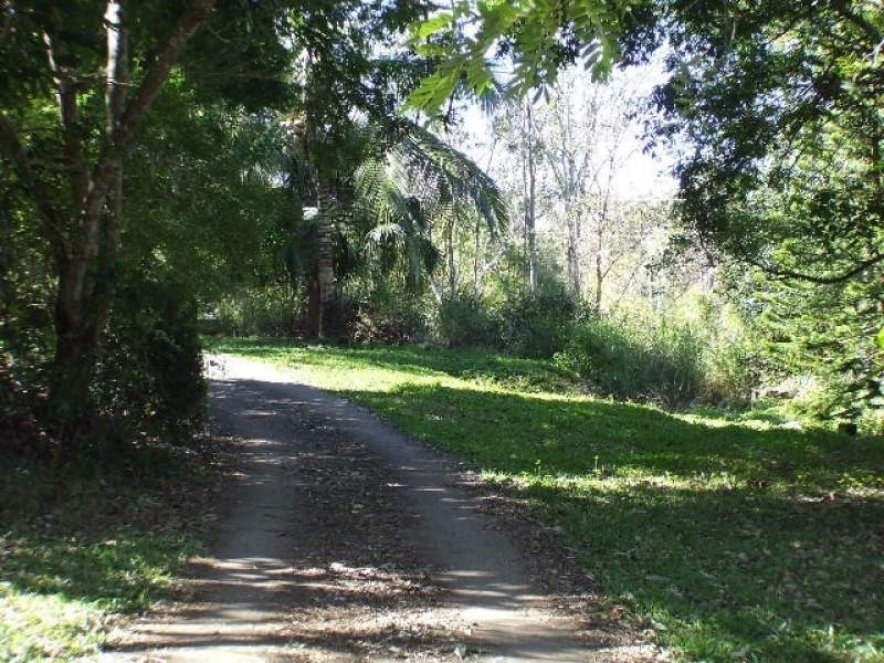 267 Sugarloaf Road, Sugarloaf QLD 4800