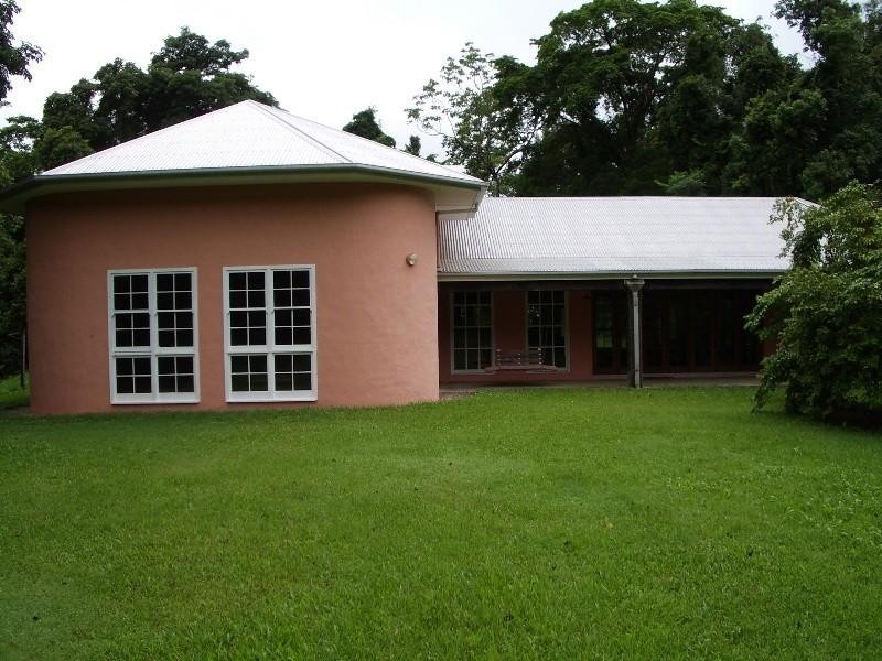 216 Forestry Road, Brandy Creek QLD 4800