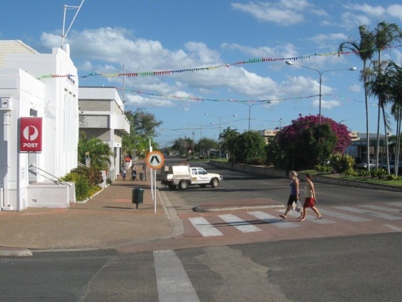 1/36 34 Poole Street, Bowen QLD 4805