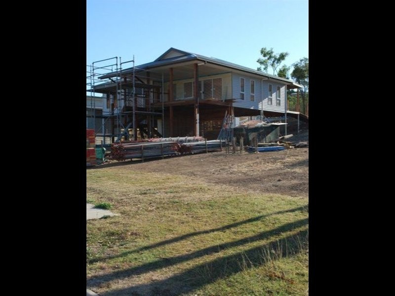 L82 Parker Road, Cannonvale QLD 4802