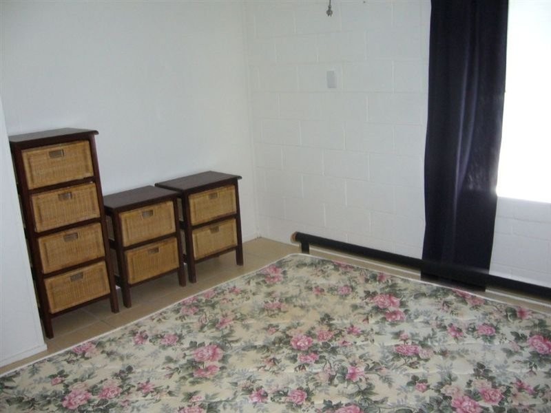 8 Peters Avenue, Midge Point QLD 4799