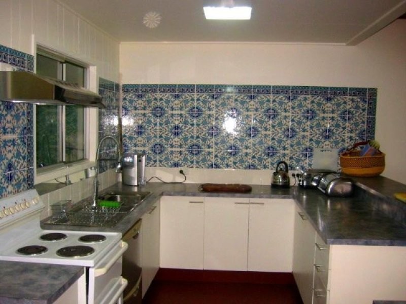 6 Broadwater Avenue, Airlie Beach QLD 4802