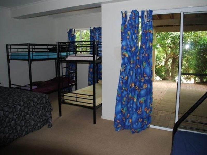 45 Airlie Crescent, Airlie Beach QLD 4802