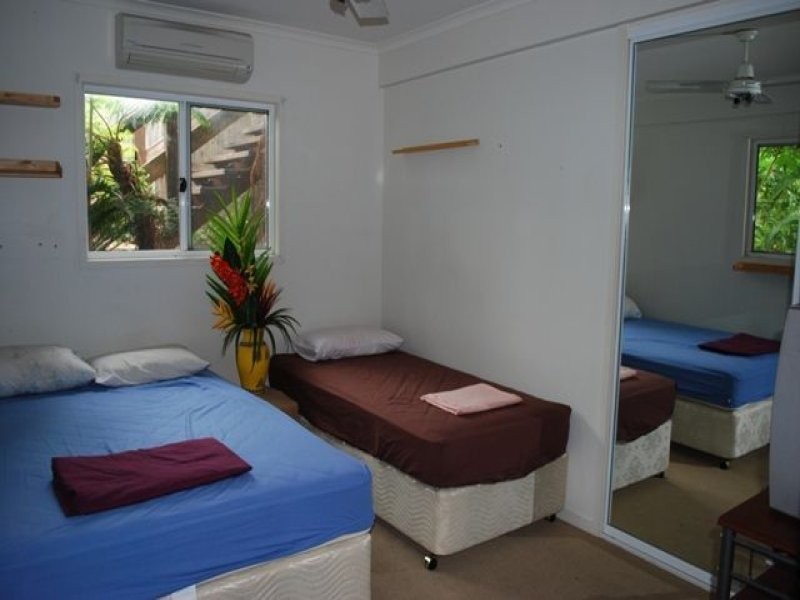 45 Airlie Crescent, Airlie Beach QLD 4802