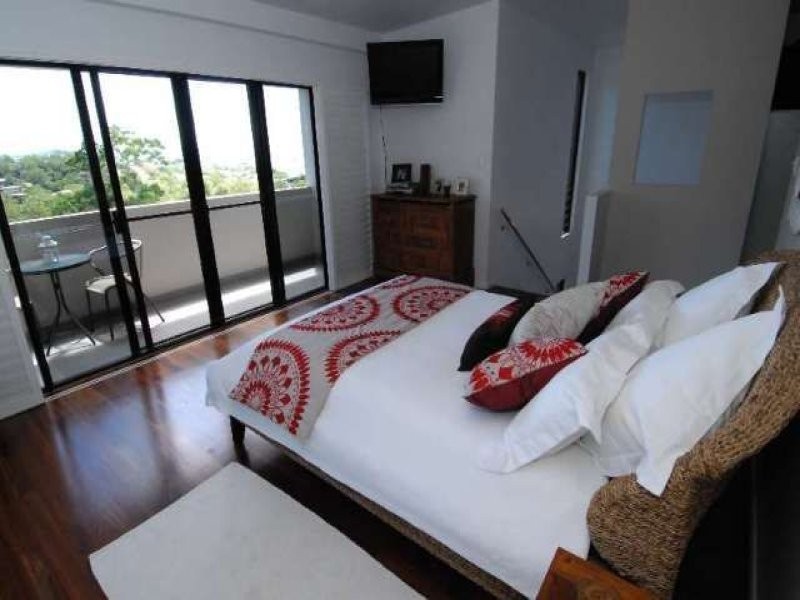 14 Stonehaven Court, Airlie Beach QLD 4802