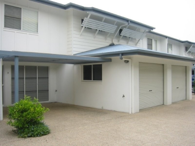 Lewis Street, Airlie Beach QLD 4802
