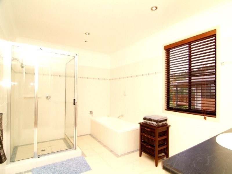 Nara Avenue, Airlie Beach QLD 4802