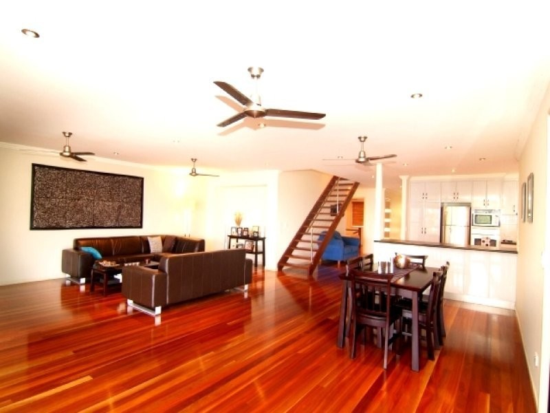 Nara Avenue, Airlie Beach QLD 4802