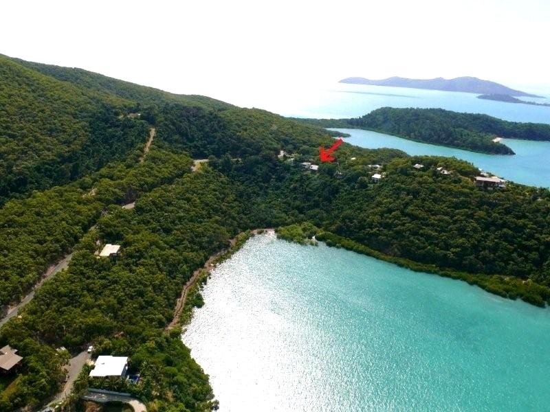 6 Harbour Avenue, Shute Harbour QLD 4802