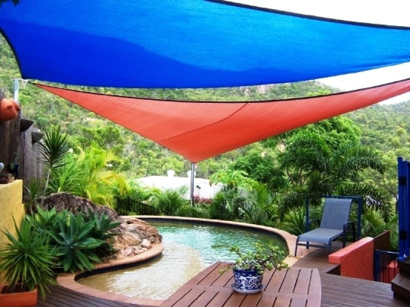 18 Roseric Crescent, Hideaway Bay QLD 4800