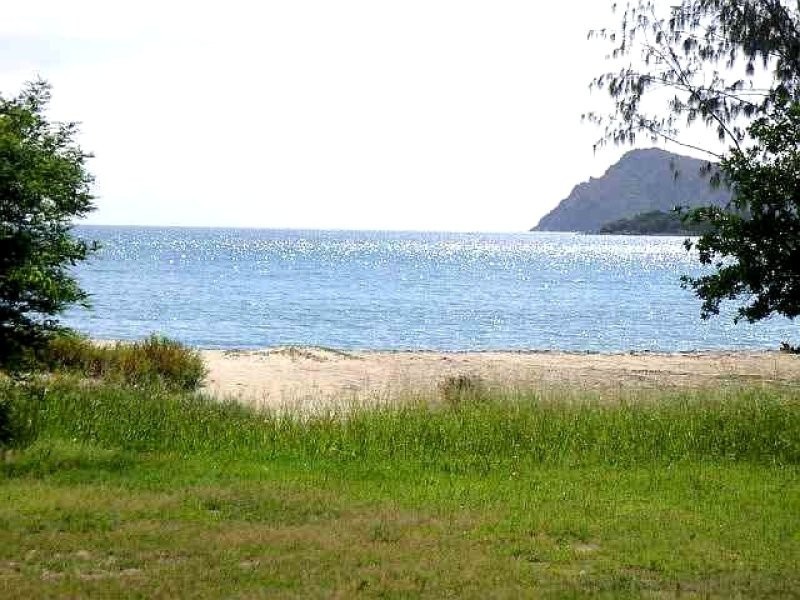Dingo Beach QLD 4800