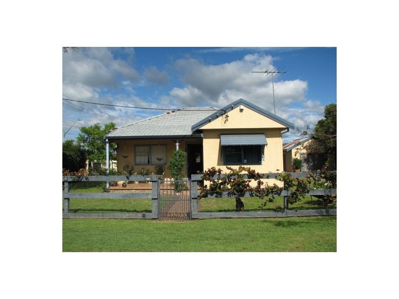 24 James Street, South Windsor NSW 2756