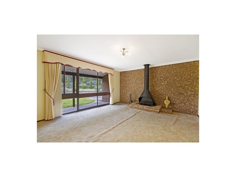 16 Burrawang Drive, Nelson NSW 2765