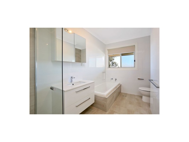 16 Martins Lane, Freemans Reach NSW 2756