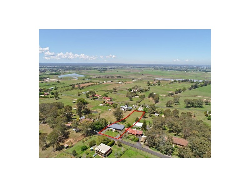 16 Martins Lane, Freemans Reach NSW 2756