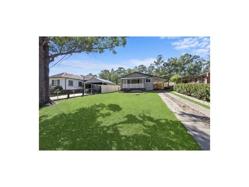 14 Raymond Street, Freemans Reach NSW 2756