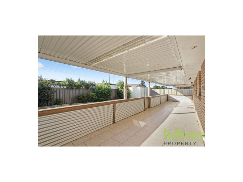 14 Howell Crescent, South Windsor NSW 2756