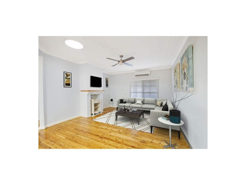 14 The Avenue, Riverstone NSW 2765