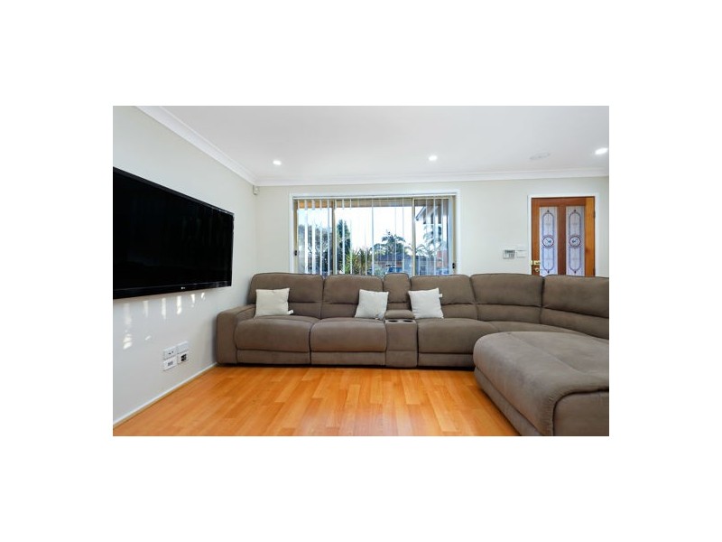 153 Buckwell Drive, Hassall Grove NSW 2761