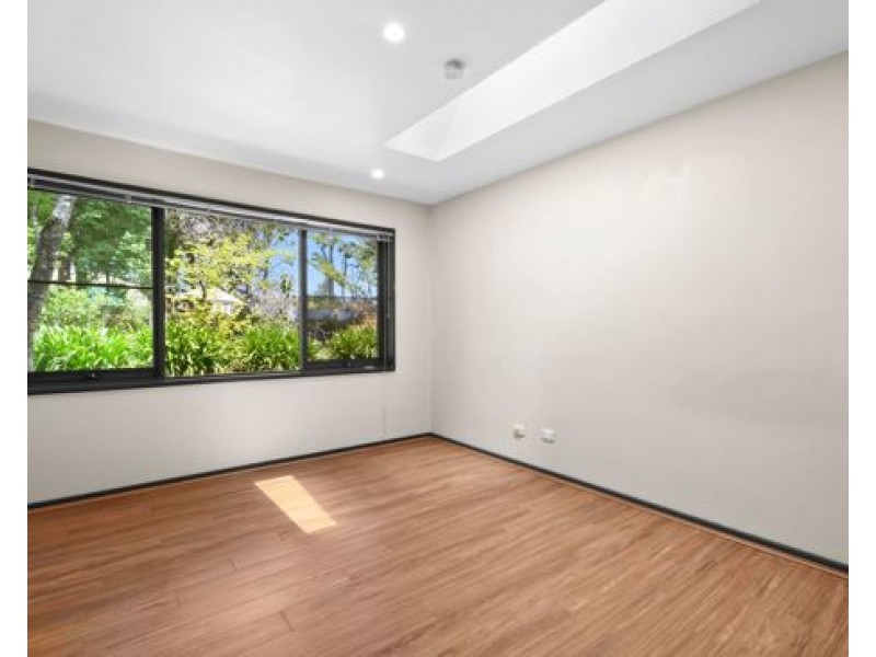 15 Glenara Road, Kurrajong Heights NSW 2758