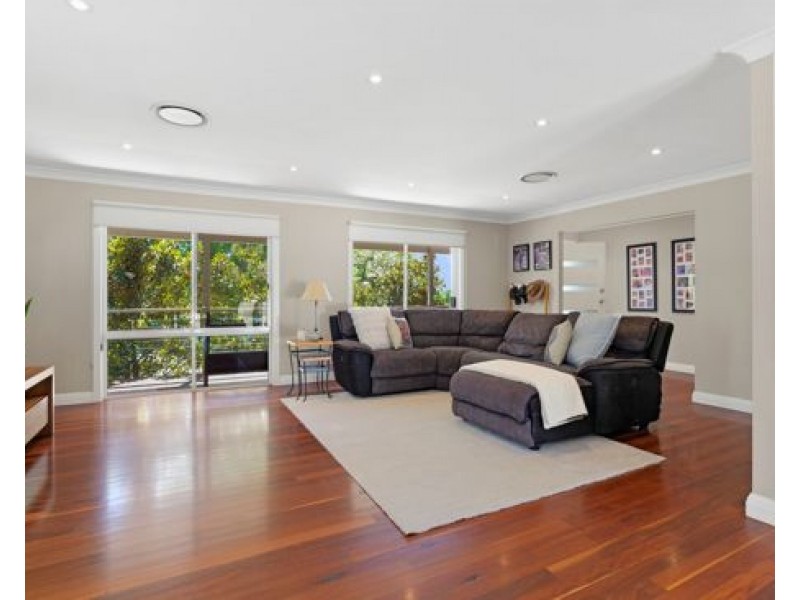 32 Wolseley Road, Mcgraths Hill NSW 2756