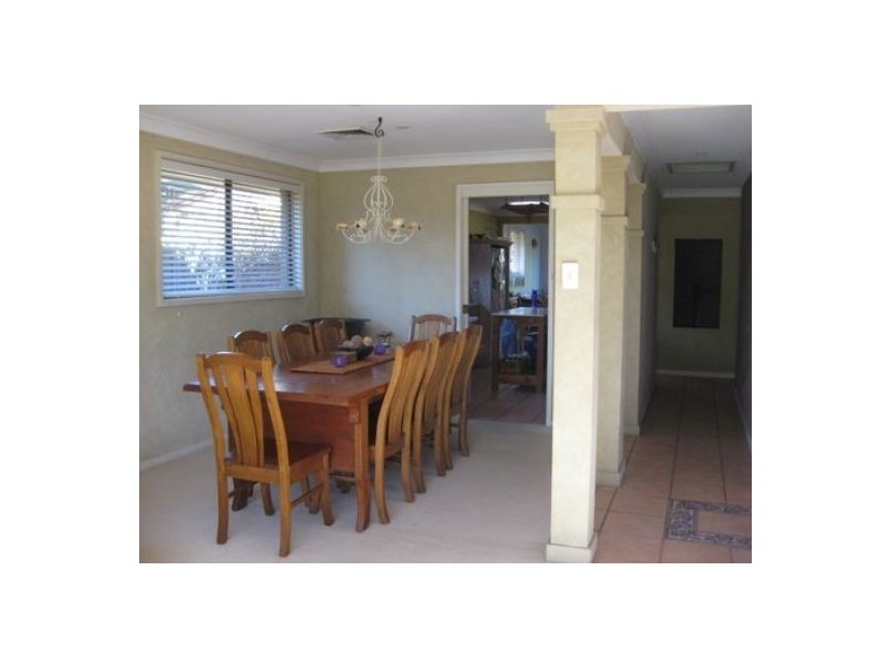 6 Lamont Place, South Windsor NSW 2756