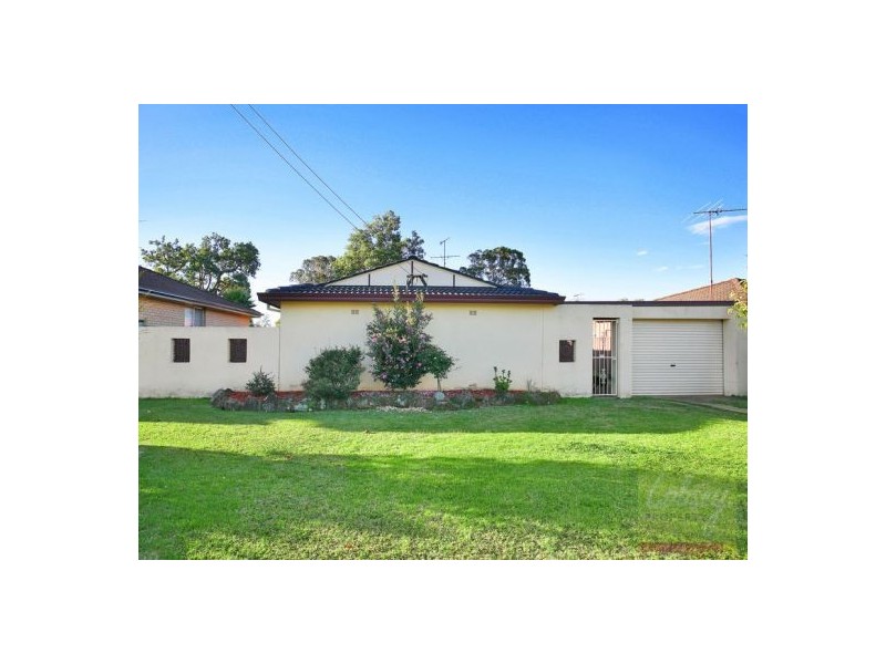 21 Hughes Ave, Hobartville NSW 2753