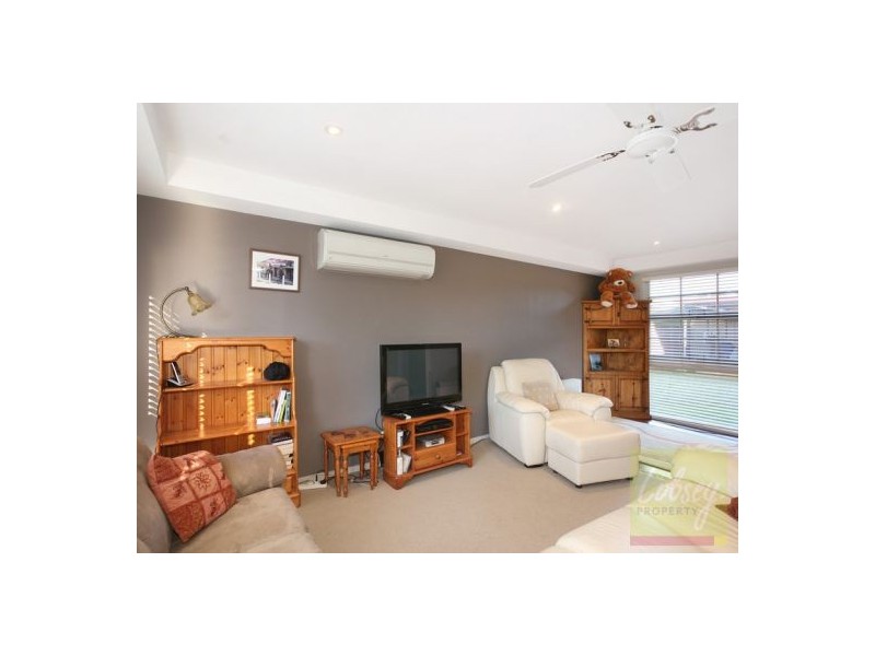 21 Hughes Ave, Hobartville NSW 2753