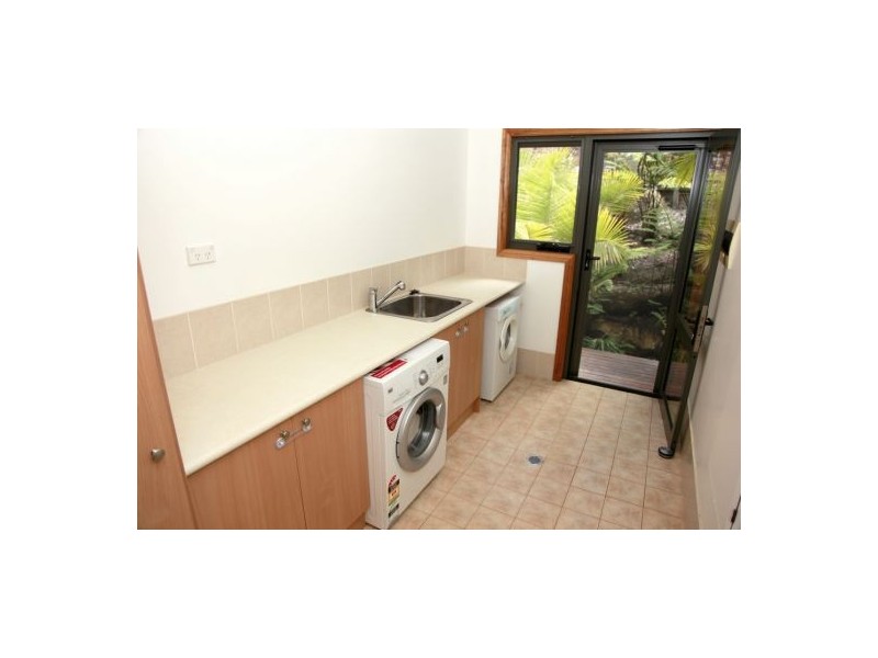 Lower Portland NSW 2756