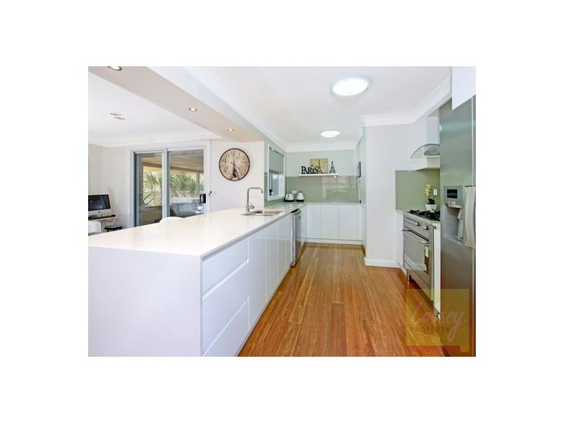 29 Panorama Cres, Freemans Reach NSW 2756