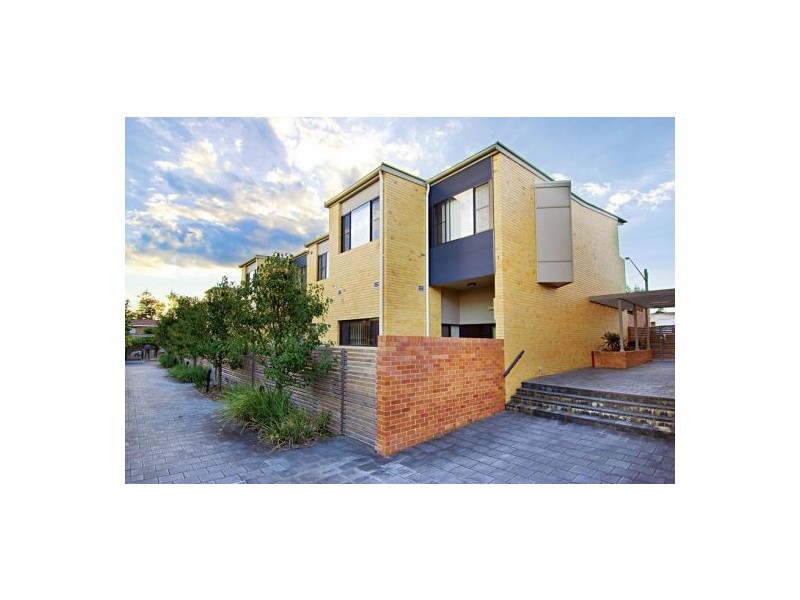 6/2 Charles Street, Carlingford NSW 2118